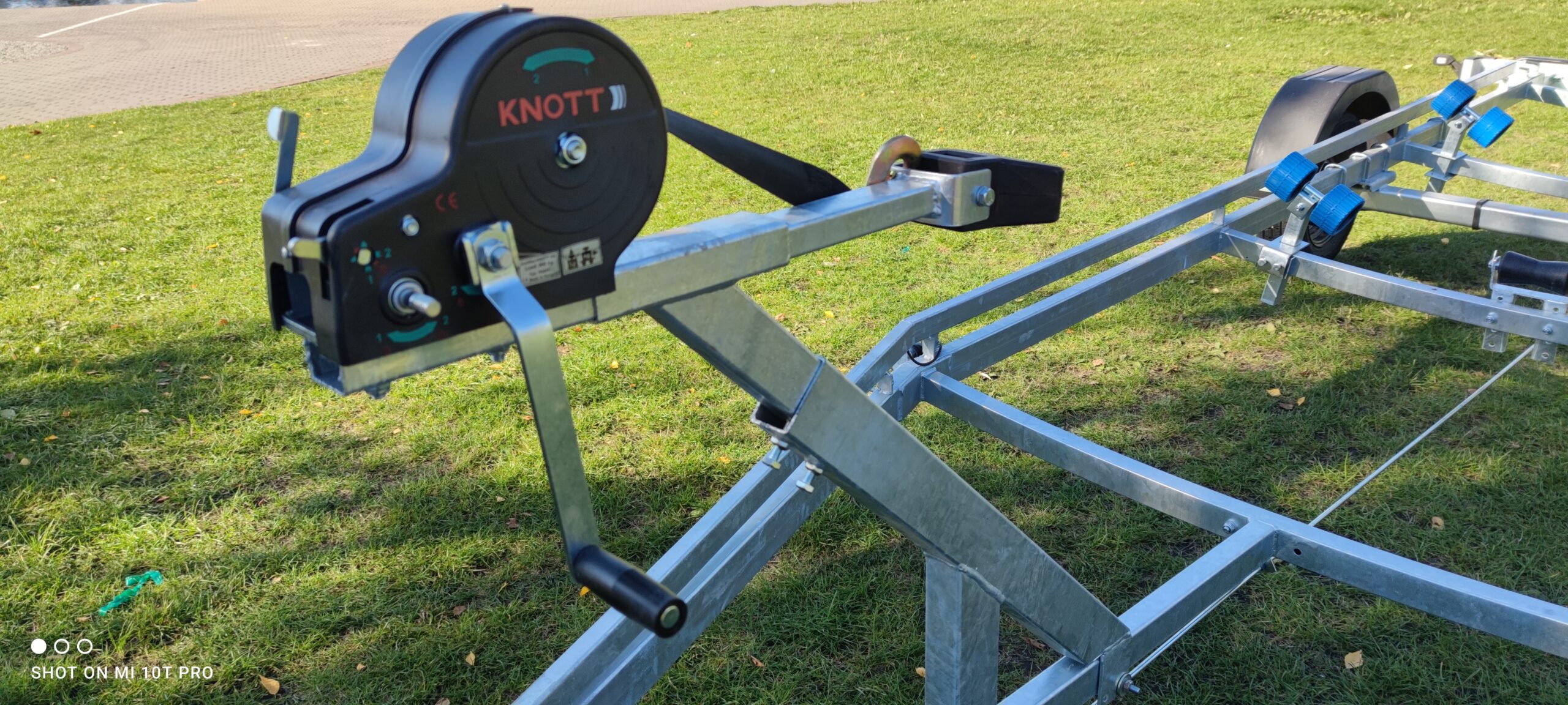 MCar ADA 1300 kg mit Seitenrollen – Bild 4