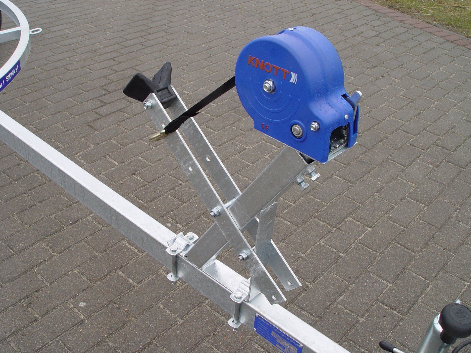MCar 550 kg mit Seitenrollen – Bild 2